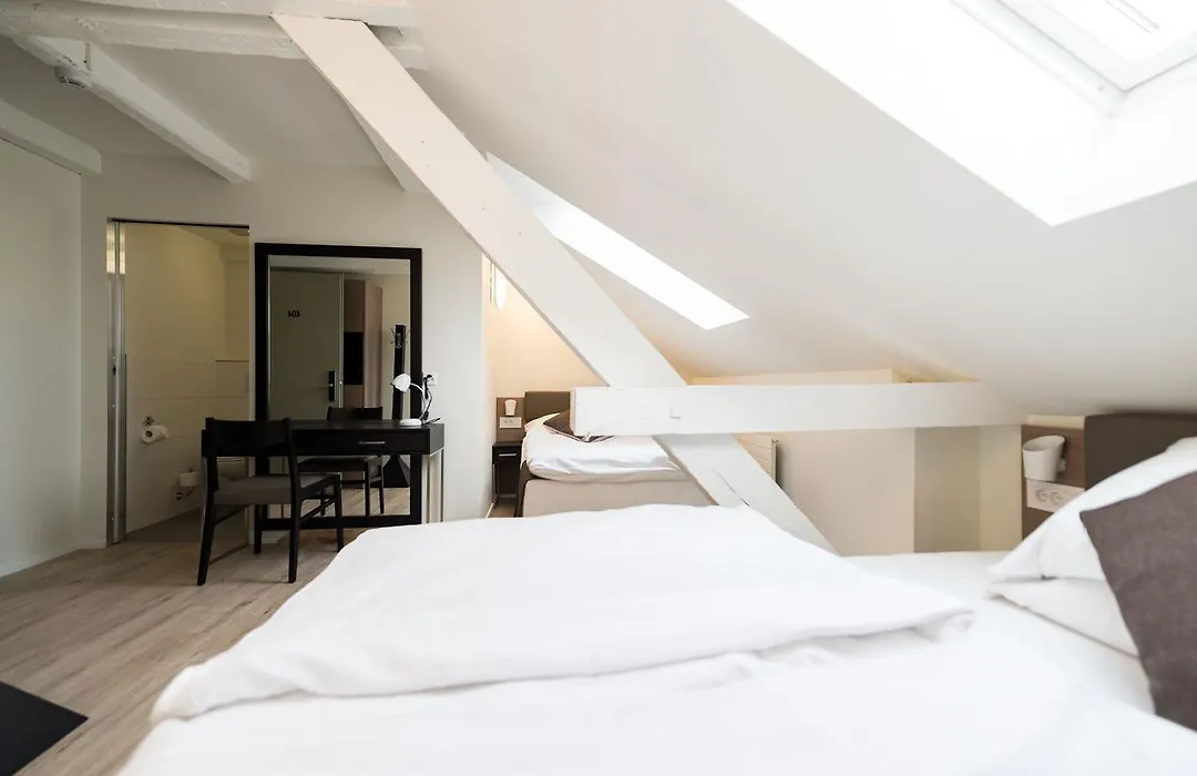 Hotel Sleep & Go Self-Check-In-1